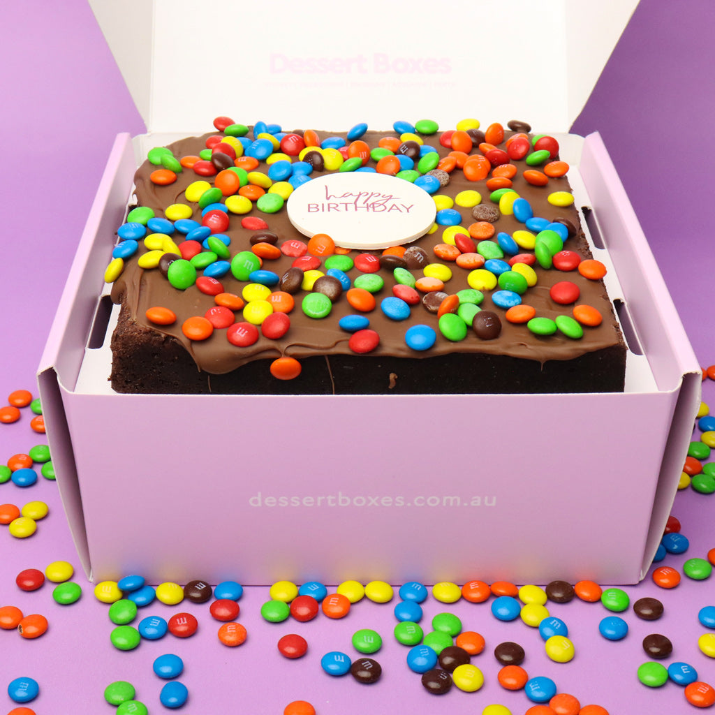 Why Dessert Boxes Are the Ultimate Gift 🎉🍰